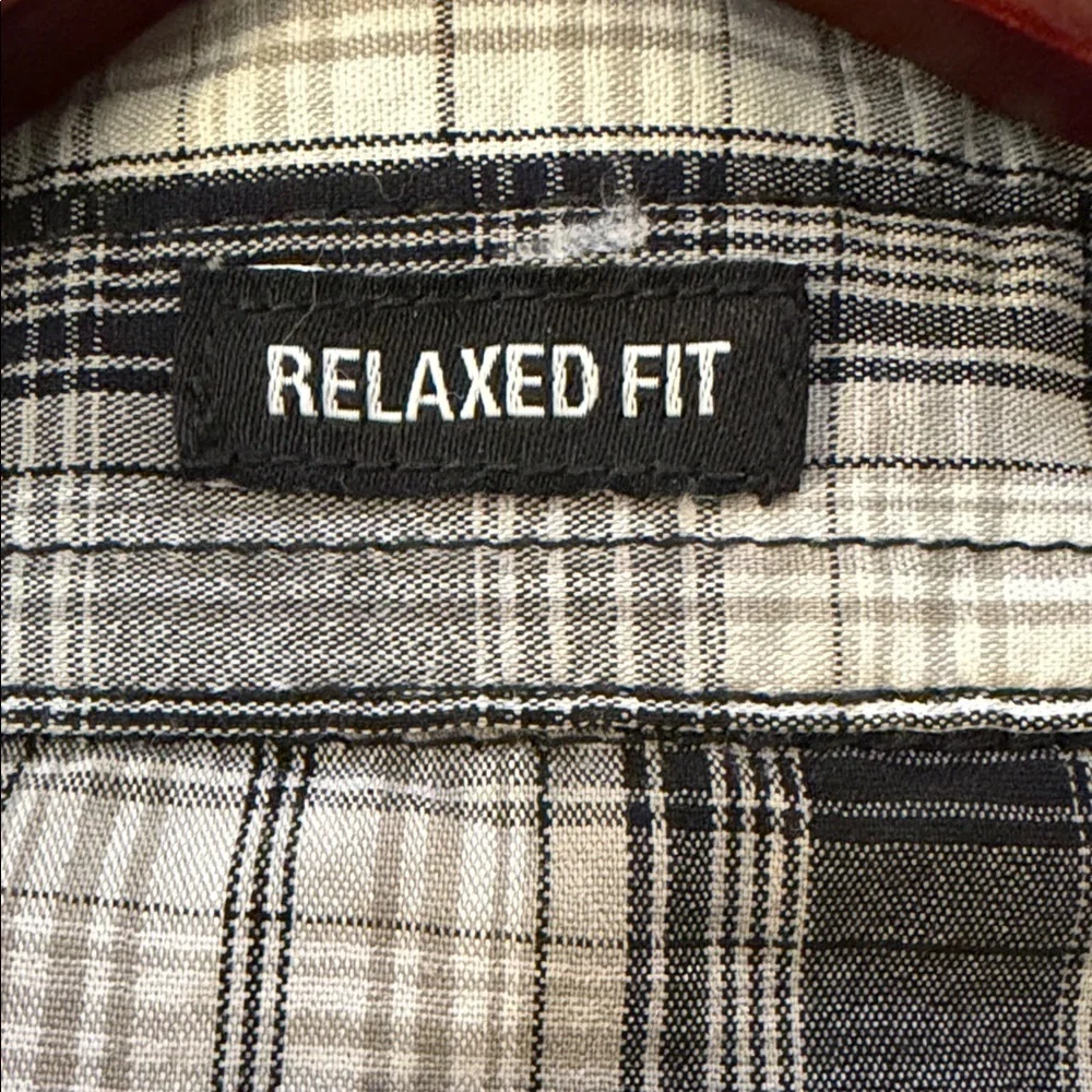 Dickies Casual Plaid Button Down Shirt Relaxed Fit Lightweight Short Sleeve - Picture 4 of 6